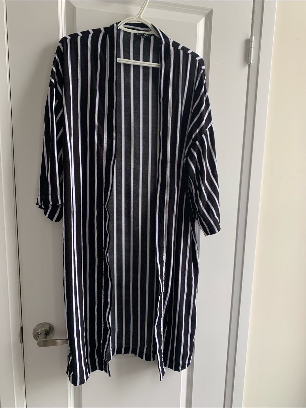 George Black White & Blue Vertical Stripes Open-Front Kimono